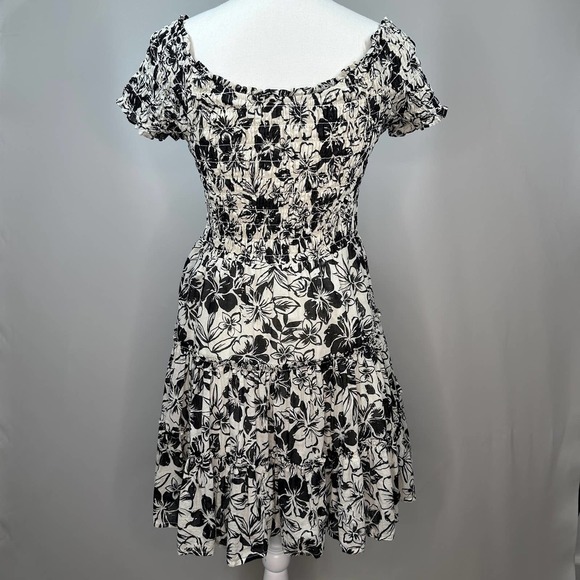 American Eagle Black & Cream Casual Dress, Size M - Picture 4 of 7